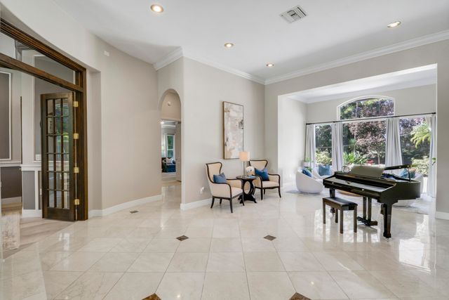 18512 SE Old Trail Drive E, Jupiter, FL 33478