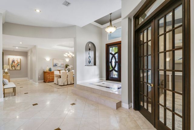 18512 SE Old Trail Drive E, Jupiter, FL 33478