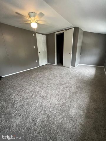 16 3RD ST, Brookhaven, PA 19015