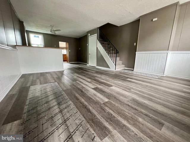 16 3RD ST, Brookhaven, PA 19015