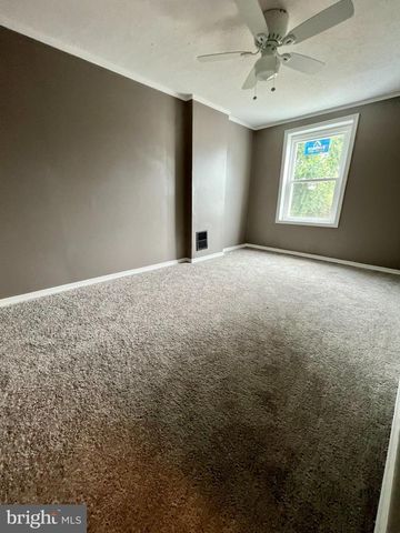 16 3RD ST, Brookhaven, PA 19015