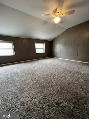 16 3RD ST, Brookhaven, PA 19015