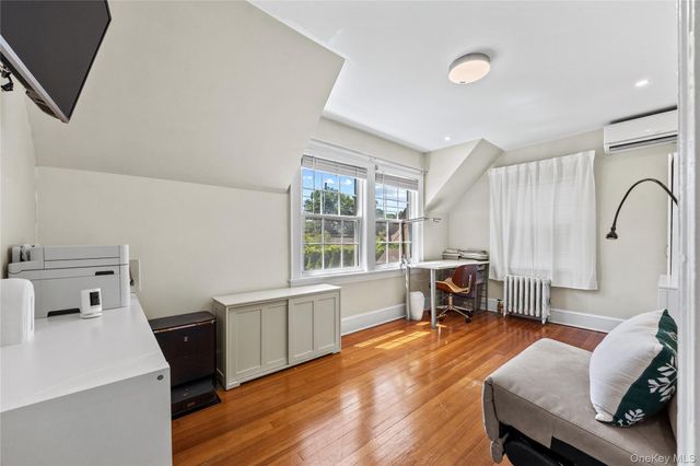 82 Superior Road, Floral Park, NY 11001