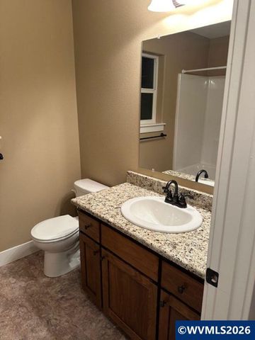 2072 Equestrian Lp S, Salem, OR 97302