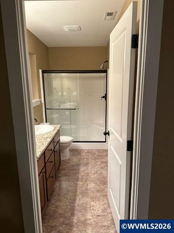 2072 Equestrian Lp S, Salem, OR 97302