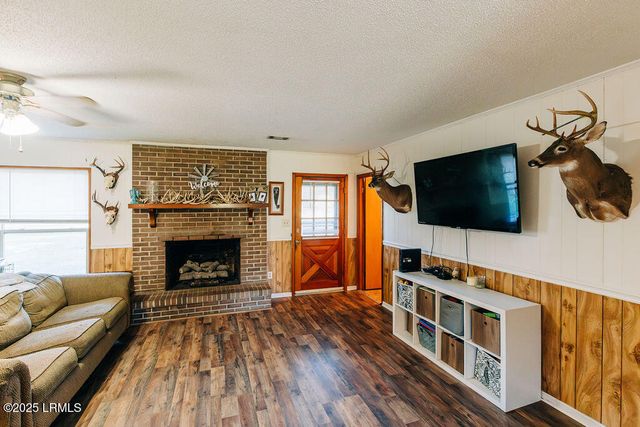 240 Kerrison Street, Varnville, SC 29944