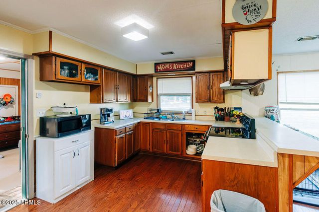 240 Kerrison Street, Varnville, SC 29944