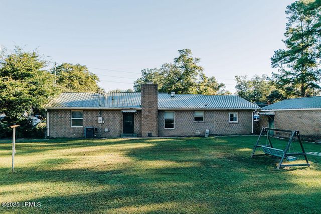 240 Kerrison Street, Varnville, SC 29944