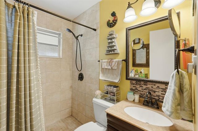 4570 HAINES ROAD N, St Petersburg, FL 33714