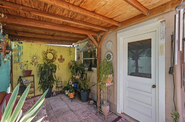 4570 HAINES ROAD N, St Petersburg, FL 33714