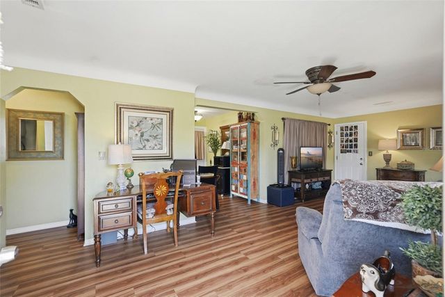4570 HAINES ROAD N, St Petersburg, FL 33714