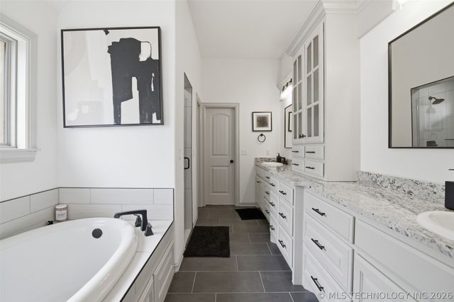 7507 E 82nd Street North N, Owasso, OK 74055