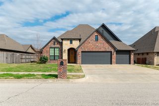 7507 E 82nd Street North N, Owasso, OK 74055