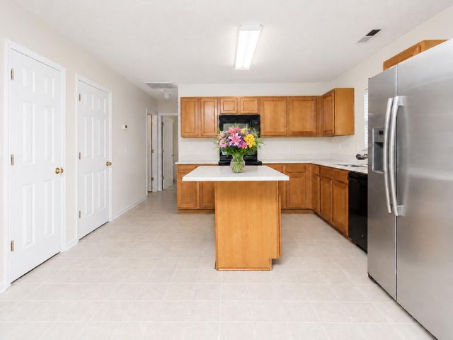 404 Brookfield Lane, Goose Creek, SC 29445