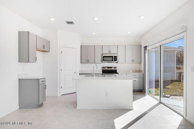 8137 ARCHIBALD Terrace, Jacksonville, FL 32219