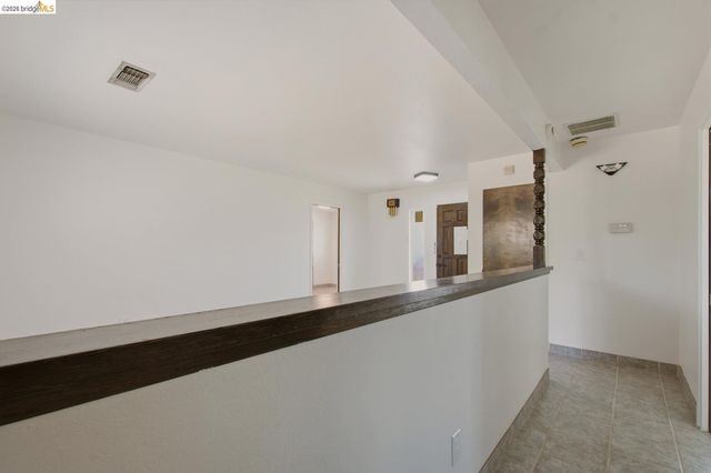 1421 Woodmont WAY, Stockton, CA 95209