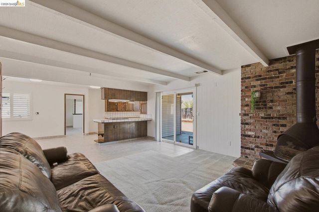 1421 Woodmont WAY, Stockton, CA 95209