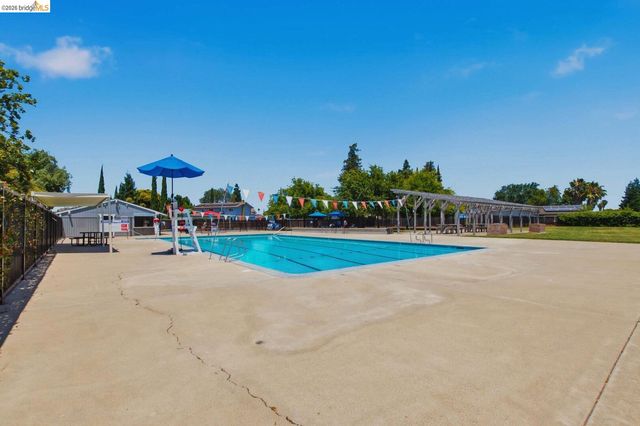 1421 Woodmont WAY, Stockton, CA 95209