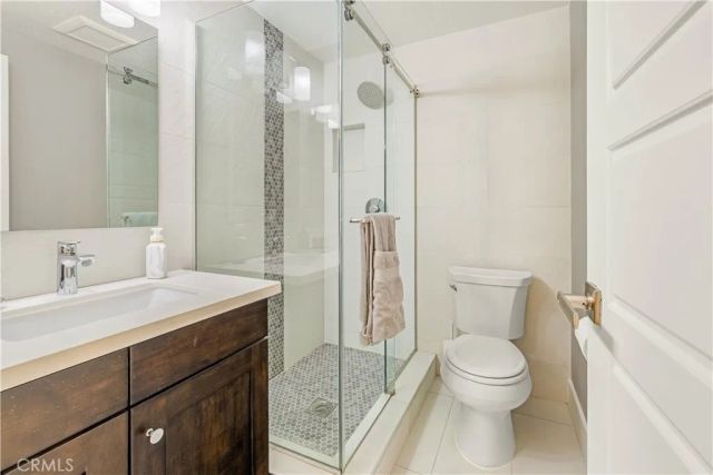 18772 Winnwood, Santa Ana, CA 92705