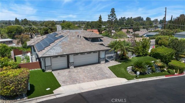 18772 Winnwood, Santa Ana, CA 92705