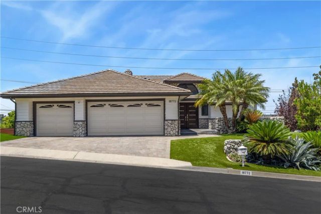 18772 Winnwood, Santa Ana, CA 92705
