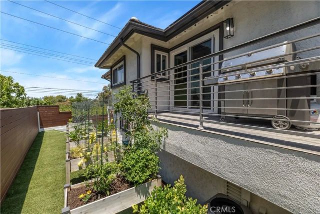 18772 Winnwood, Santa Ana, CA 92705