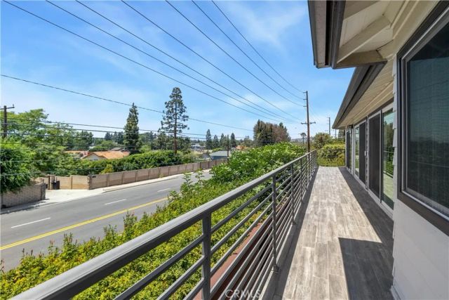 18772 Winnwood, Santa Ana, CA 92705
