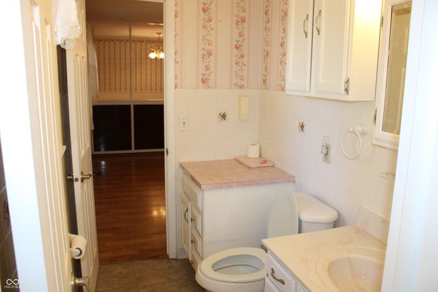 6415 Maple Lawn Road, Indianapolis, IN 46241