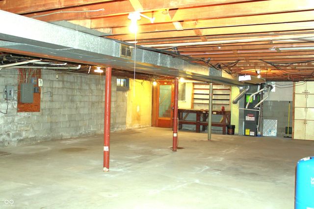 6415 Maple Lawn Road, Indianapolis, IN 46241