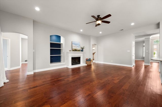 1815 Lakes Edge Boulevard, Mansfield, TX 76063