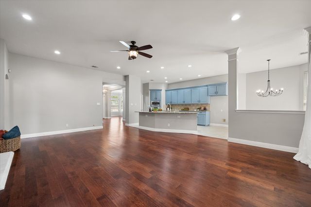 1815 Lakes Edge Boulevard, Mansfield, TX 76063