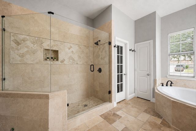 1815 Lakes Edge Boulevard, Mansfield, TX 76063