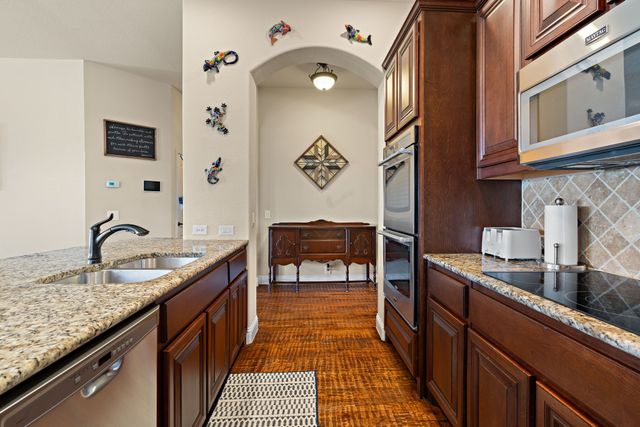 830 Magnolia Drive, Weatherford, TX 76086