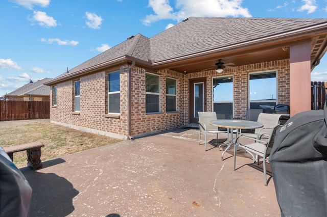 830 Magnolia Drive, Weatherford, TX 76086
