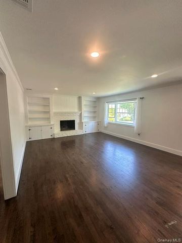 405 Saltaire Way, Mattituck, NY 11952