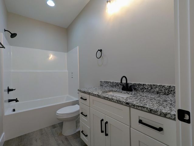 131 White Water Run Lane, Ocoee, TN 37361