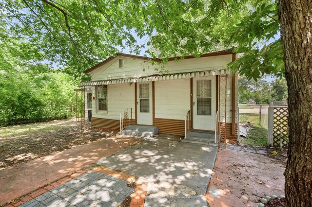 1021 Martin Luther King Jr Boulevard, Corsicana, TX 75110