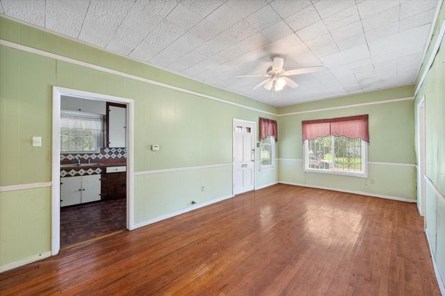 1021 Martin Luther King Jr Boulevard, Corsicana, TX 75110