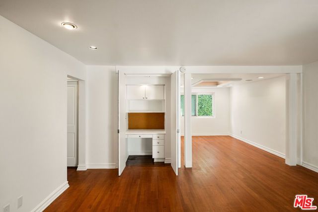 129 Alta Avenue 7, Santa Monica, CA 90402