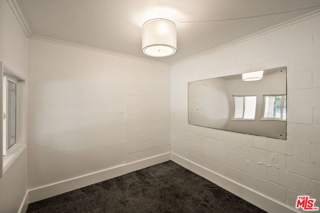 129 Alta Avenue 7, Santa Monica, CA 90402