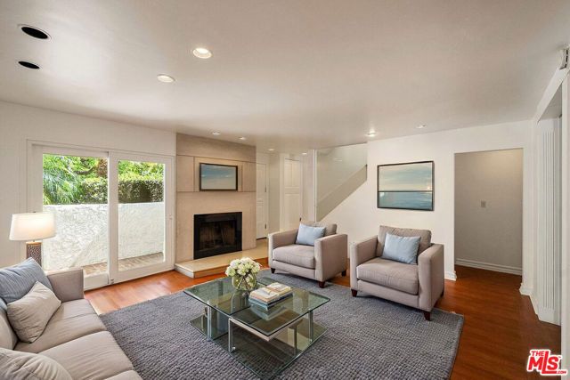 129 Alta Avenue 7, Santa Monica, CA 90402