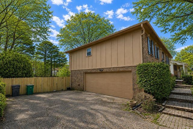 2323 Clapboard Hill Road, Little Rock, AR 72227