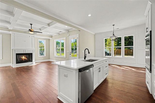 493 Woodrow Avenue, Hapeville, GA 30354