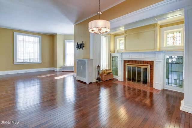 168 Locust Avenue, Amsterdam, NY 12010