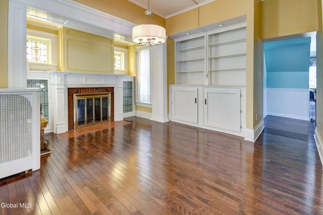 168 Locust Avenue, Amsterdam, NY 12010