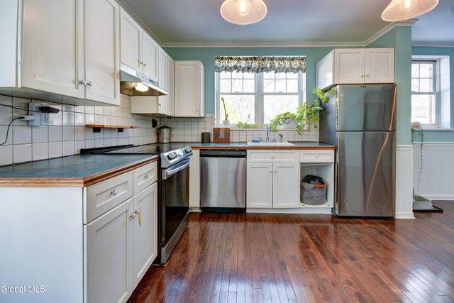 168 Locust Avenue, Amsterdam, NY 12010