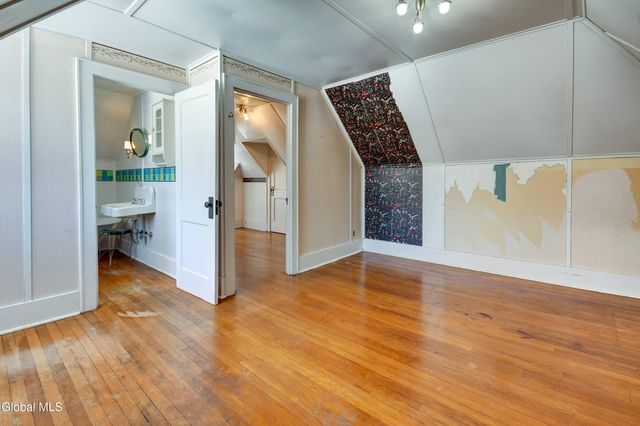 168 Locust Avenue, Amsterdam, NY 12010