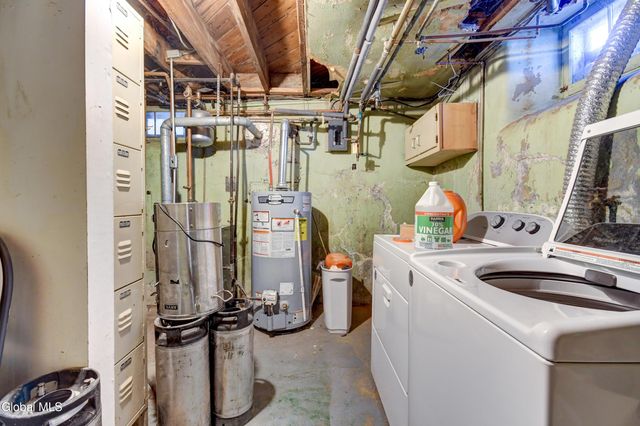 168 Locust Avenue, Amsterdam, NY 12010