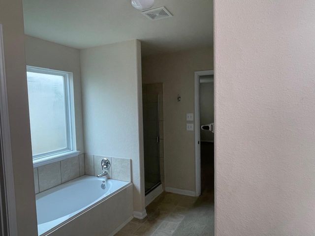 11002 E Early Dusk Circle, Houston, TX 77044
