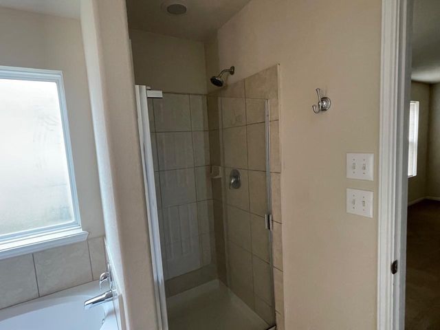 11002 E Early Dusk Circle, Houston, TX 77044